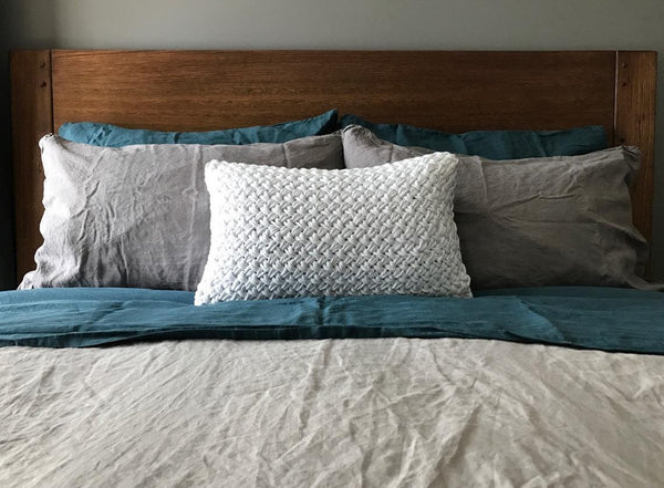 Chunky Knit Cushion | Hand-knitted cushion | Throw Cushion | decorative cushion